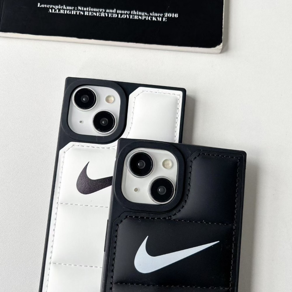 NIKE PUFFER COLLECTION
