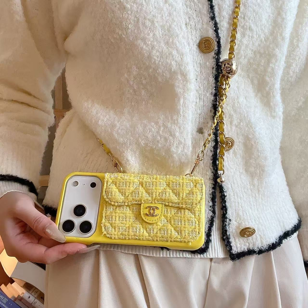 CHANEL MINI BAG LUXE